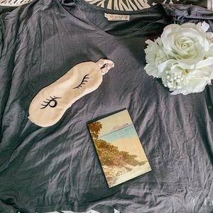 Grey loose fitting T-shirt